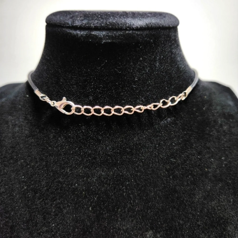 Source Unknown fun necklace